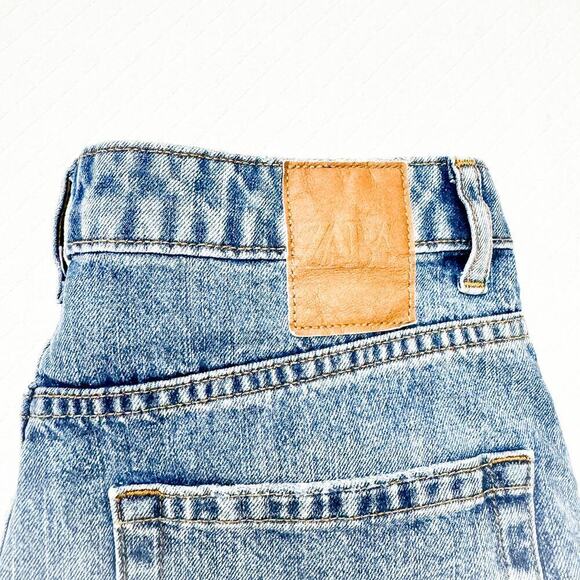 Zara Acid Wash Denim Cutoff Jeans Ripped Shorts Raw Hem Size 6 - Picture 4 of 6